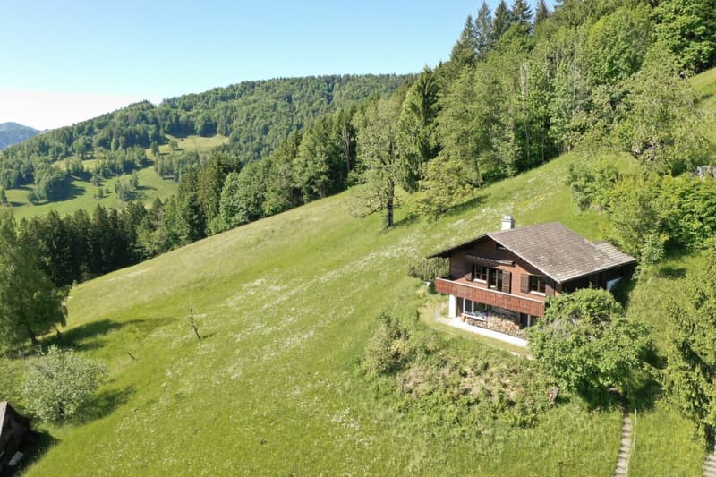 Il tuo paradiso personale: casa vacanza con panorama lacustre e montano mozzafiato (2)