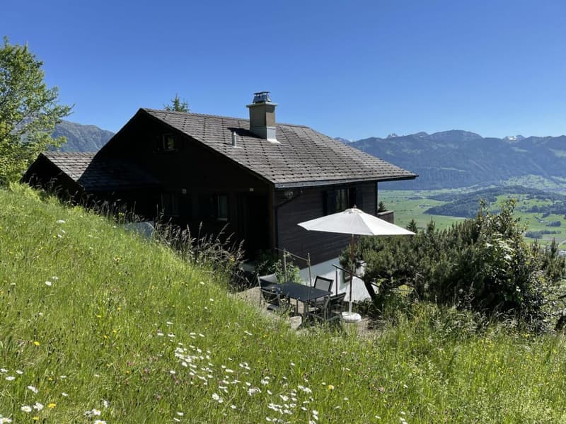 Il tuo paradiso personale: casa vacanza con panorama lacustre e montano mozzafiato (7)