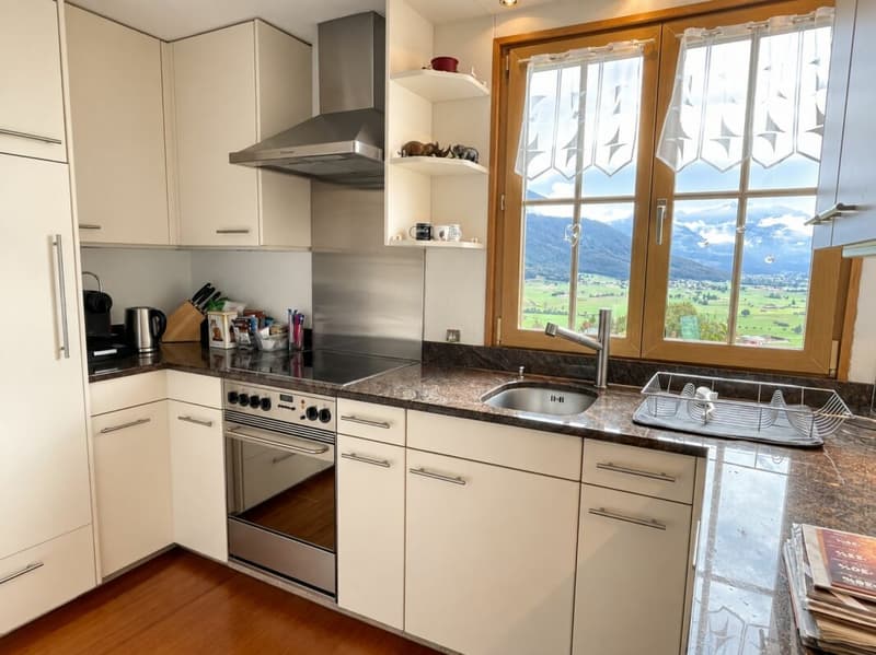Grosszügiges Wohnen mit traumhafter Panoramasicht (15)