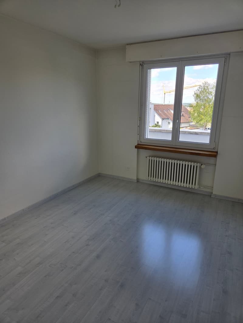Grosszügige 4.5-Zimmer-Maisonette-Wohnung an ruhiger Lage mit traumhafter See- und Bergsicht (10)