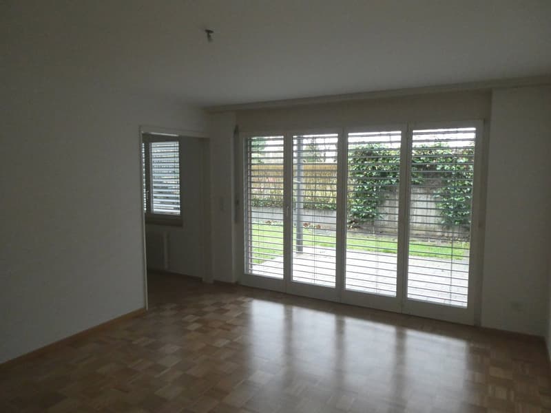 3.5 Zimmerwohnung mit tollem Grundriss und Gartensitzplatz (7)