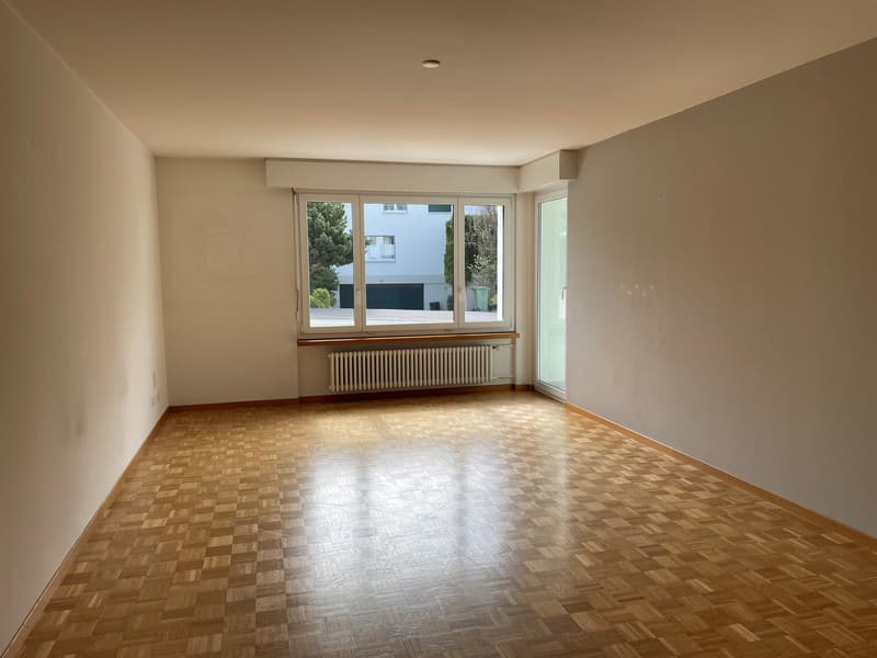 Helle Wohnung mit schönem Seeblick (4)