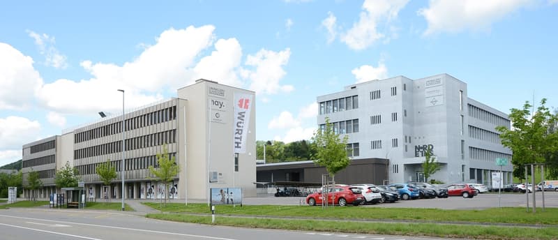 sanierte Gewerbefläche mit 2 Warenliften ab Sommer bezugsbereit! (8)