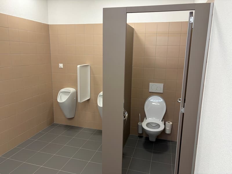 Moderne Bürofläche mit Kühldeckensegeln im The Valley (8)