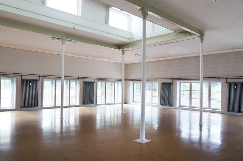 Grosszügige Gewerbe-/Büro-/Studiofläche mit hohen Decken und viel Tageslicht im The Valley (7)