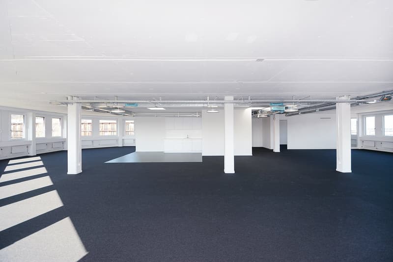 Ausgebaute Büroflächen im 5. OG - mieten Sie mit Weitsicht. (2)