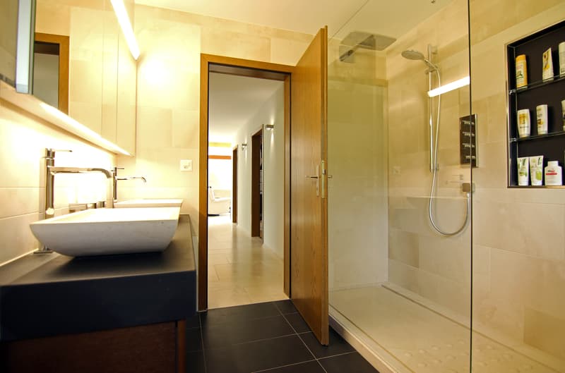 Badezimmer im Erdgeschoss
