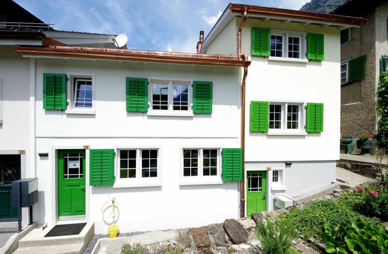 2.5-ZIMMER-HAUSTEIL (3)