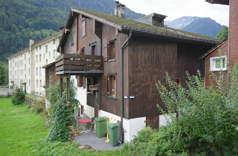 ALT UND DOCH MODERN (4)