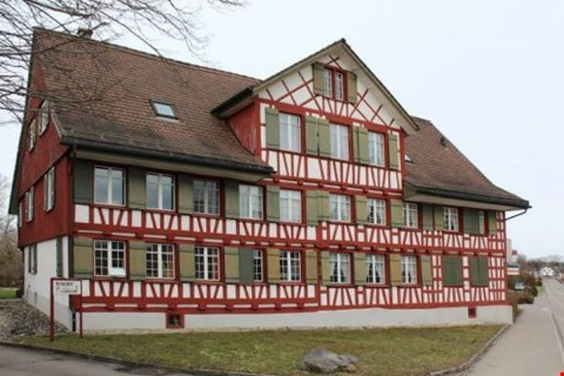 Ehrwürdig und nostalgisch- rustikales Wohnen oder wie Ferien..... (1)