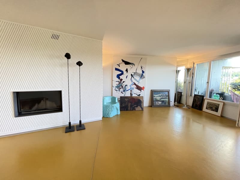 LOFT