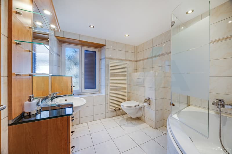 Zimmer mit Nasszelle
