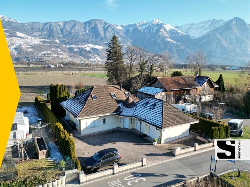 3.5 Zimmer-Villa  -  Stilvolles Wohnen mit unverbaubarer Aussicht