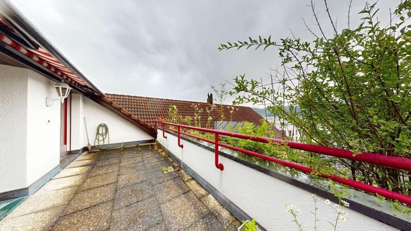 Imposante 5.5 Zimmer Maisonette-Wohnung (14)