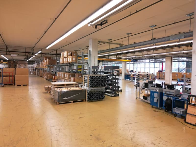 3'763m2 - High-quality storage, logistics or production spaces (8)