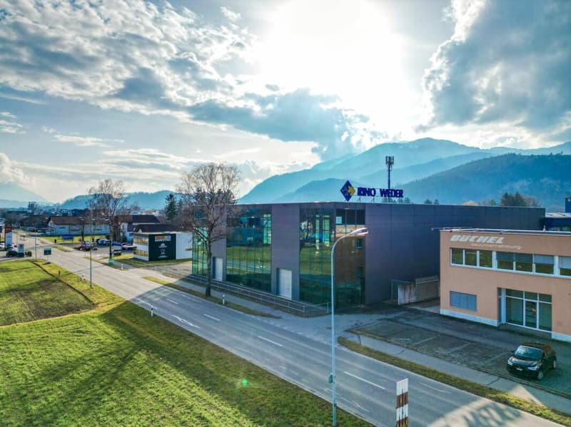 Grosse, flexibel nutzbare Gewerbefläche im Obergeschoss - zum attraktiven Mietpreis (3)