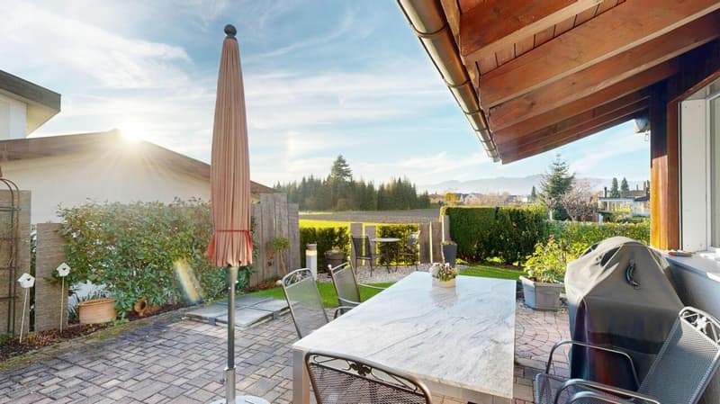 Maison de famille rêveuse avec jardin bien entretenu (6)
