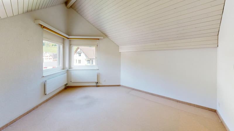 Attraktive 5.5 Zimmer Dachwohnung mit Weitblick (7)