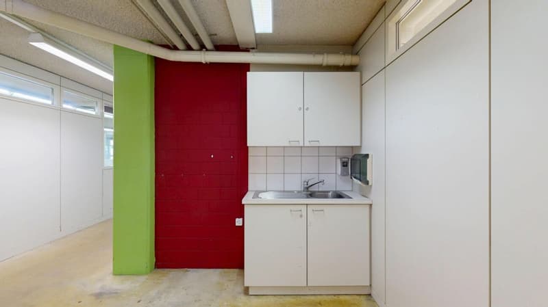 Top Lage: Ideale Gewerbe- oder Büroflächen (3)