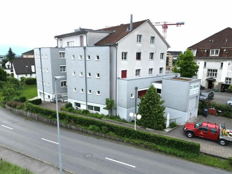 Top Lage: Ideale Gewerbe- oder Büroflächen (1)