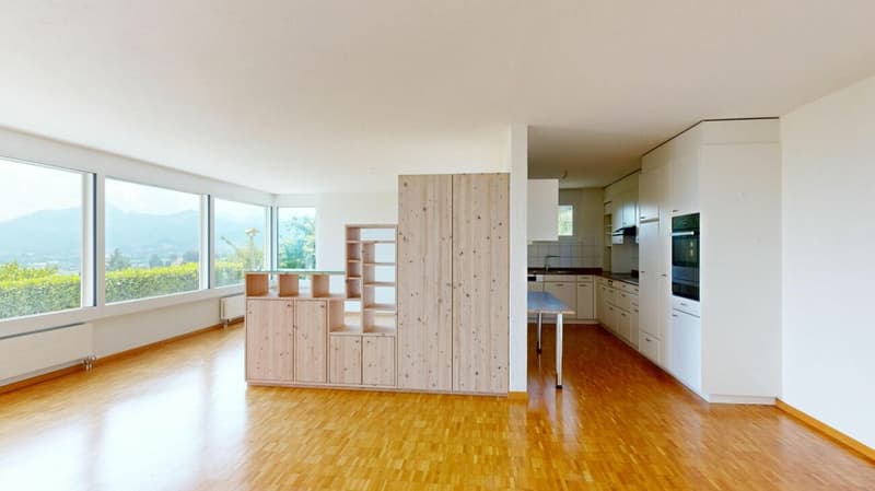 4.5-Zimmer-Wohnung mit traumhafter Weitsicht (6)