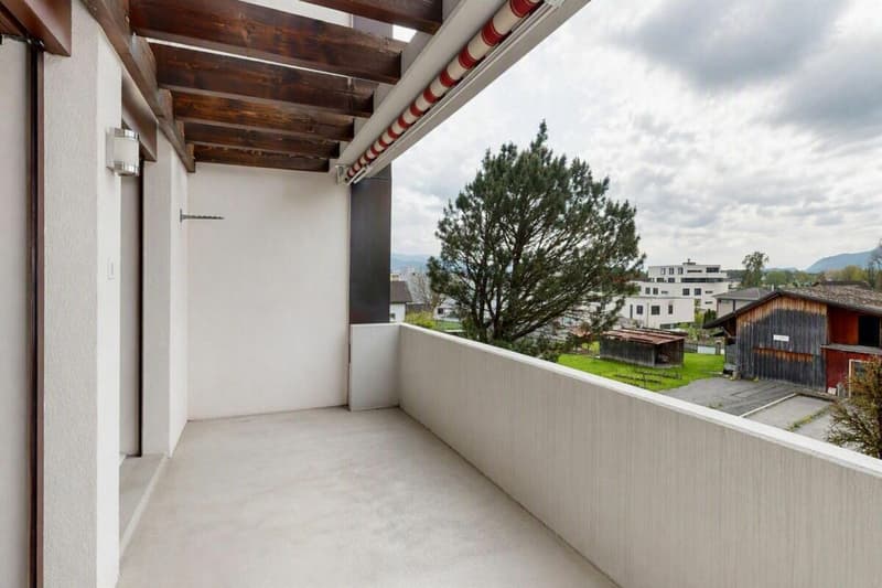 Attraktive 4.5 Zimmer-Dachwohnung mit Weitblick (11)