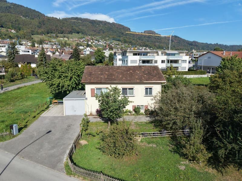 3.5 Zimmer Einfamilienhaus mit privatem Gartenbereich (3)