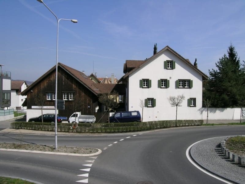 Garagenplatz im Zentrum von Thalwil (1)