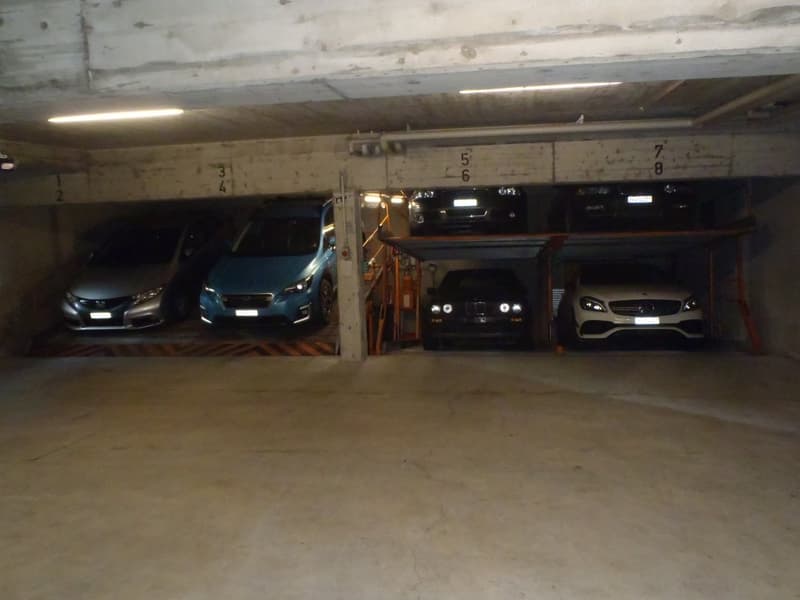 Garagenplatz im Zentrum von Thalwil (2)