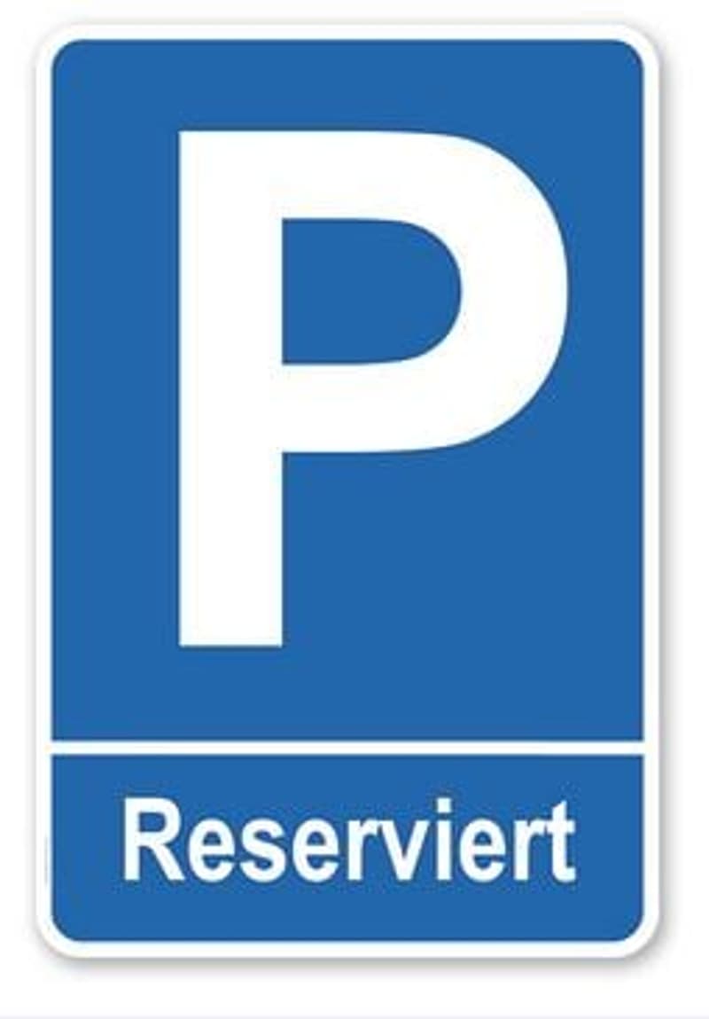 Abstellplatz in gepflegter Sammelgarage (1)