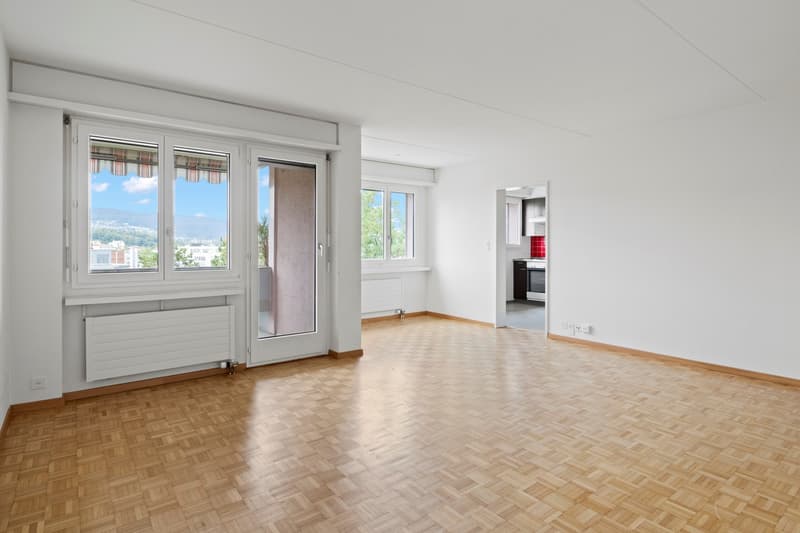 3.5-Zimmerwohnung mit Balkon und Weitsicht in Schlieren (3)