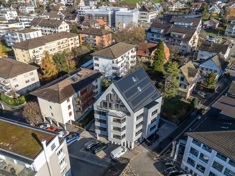 Exklusive 3.5-Zimmer-Wohnung im Herzen von Küsnacht (9)