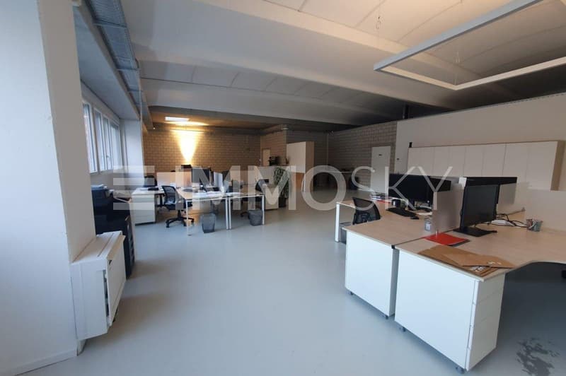 Soluzione Completa per Aziende: Efficienza, Spazio e Comfort