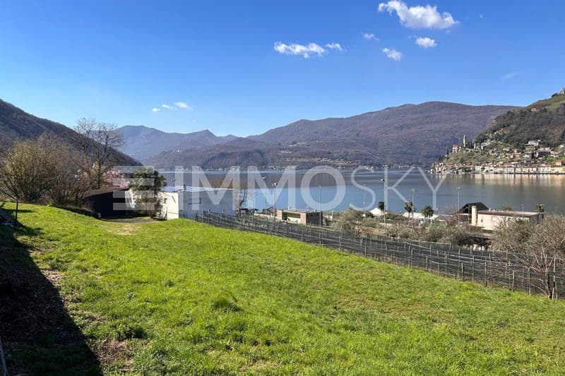 Ampio terreno panoramico