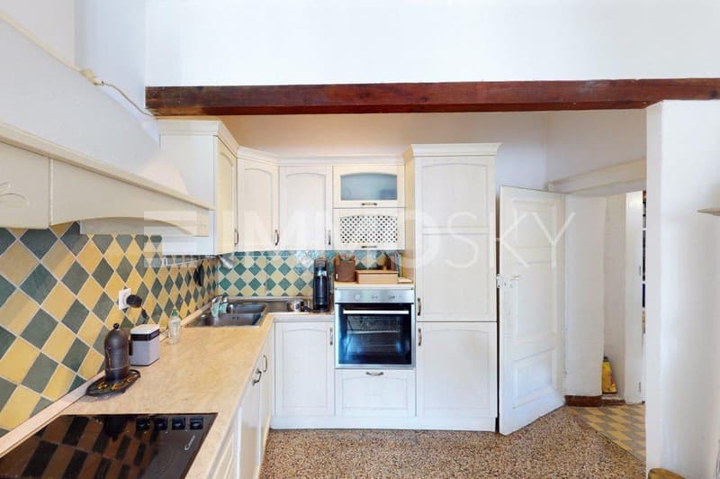 Cucina completa di tutto