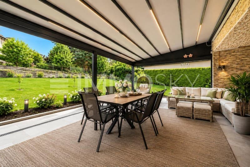 Agréable pergola pour vos soirées d'été