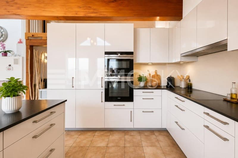 Cuisine moderne entièrement équipée