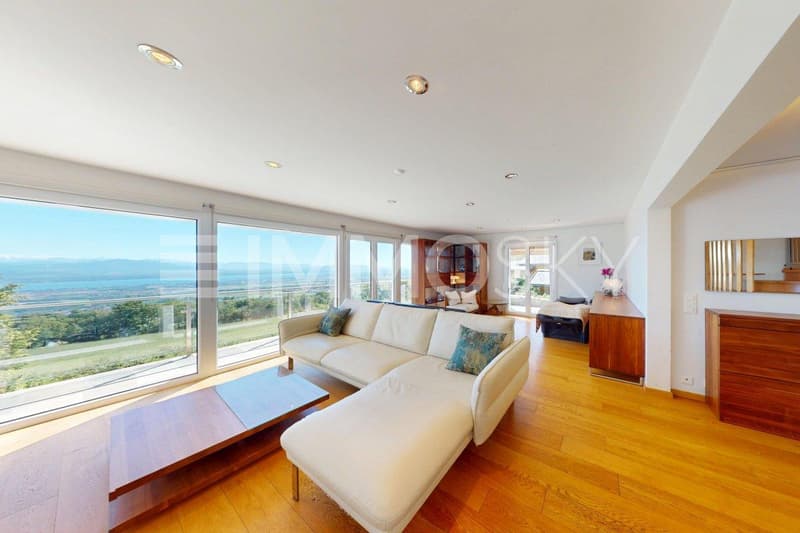 Salon avec vue à couper le souffle