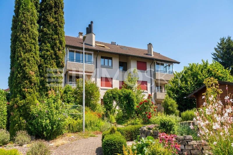 Herrlich eingebettet im Grünen