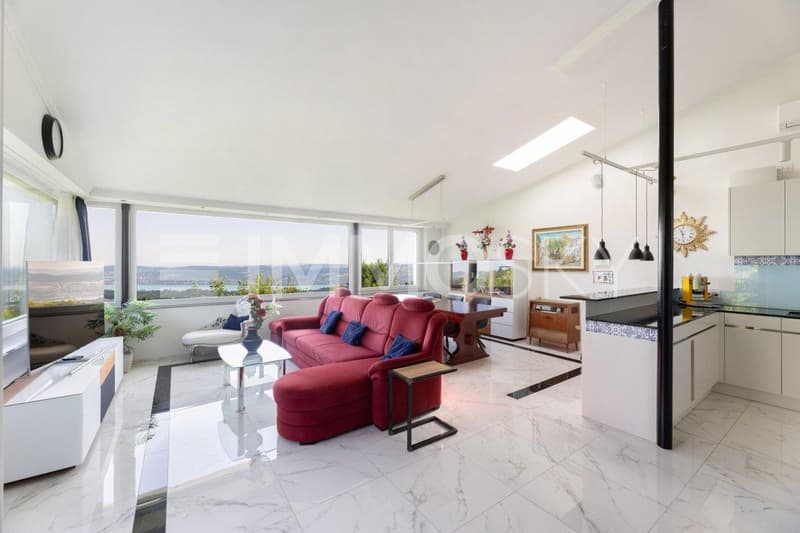 Haus B: Lounge mit Seesicht  Elegantes Wohnen mit Aussicht