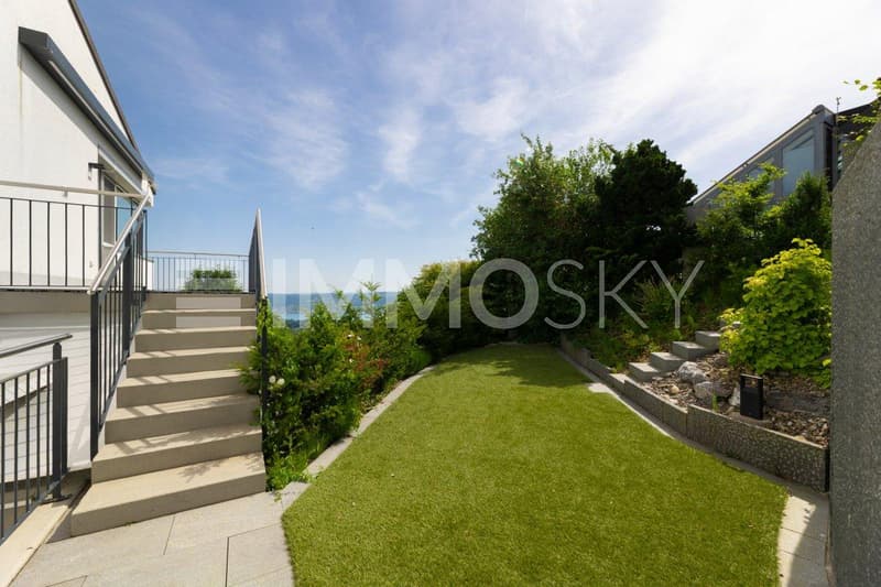 Gartenparadies mit Seesicht