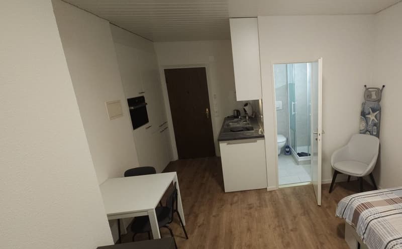 Wohnzimmer & Küche.jpg