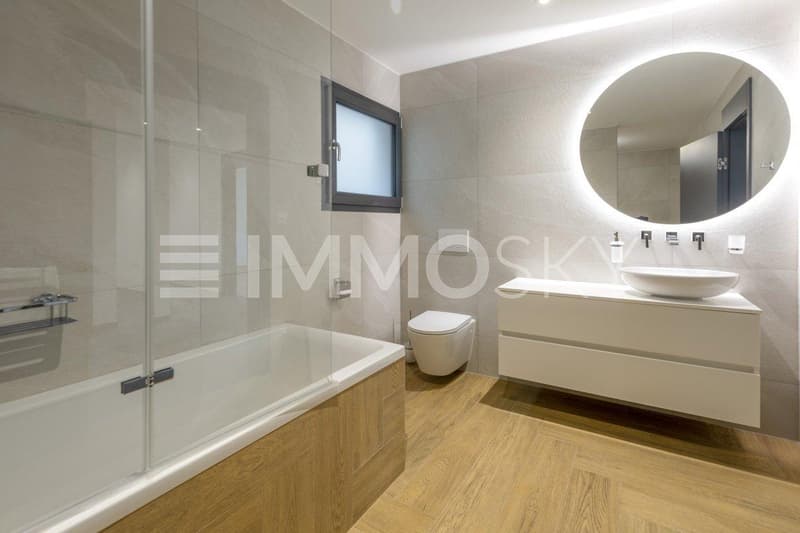 Salle de bains principale