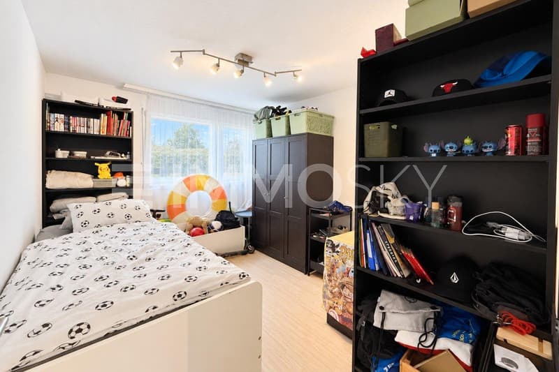 Chambre moderne d env 11m2