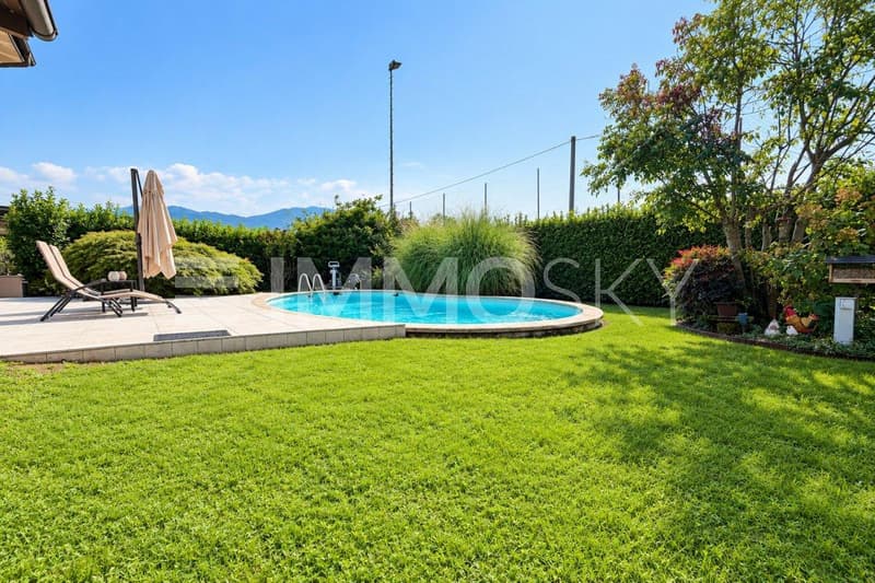 Piscina con privacy