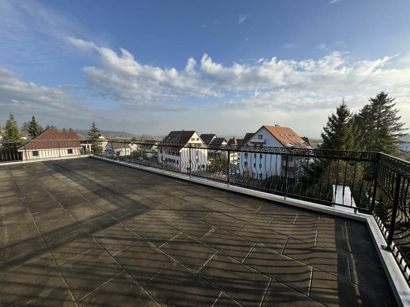 Terrasse 5.5 Zi- Whg. 2.OG
