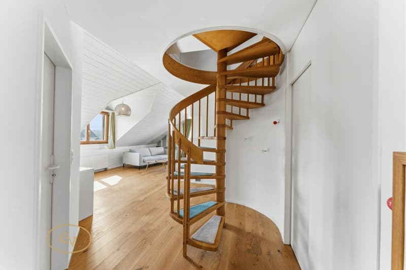 Wendeltreppe zum Dachstock