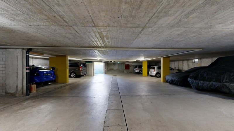 Einstellhallenplatz