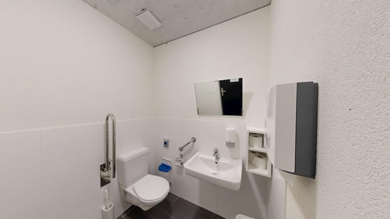 WC für beinträchtige Personen