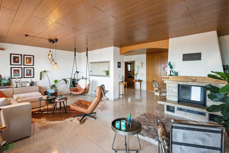 Wohnzimmer Erdgeschoss mit Cheminée